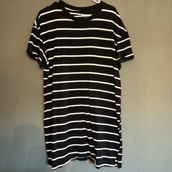 Time & tru tshirt dress - Picture 3 of 4